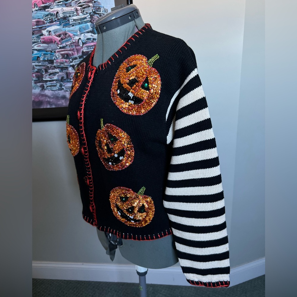 Belle Pointe M Halloween Cardigan Sweater Sequin Pumpkin Beetlejuice vintage - Picture 3 of 8